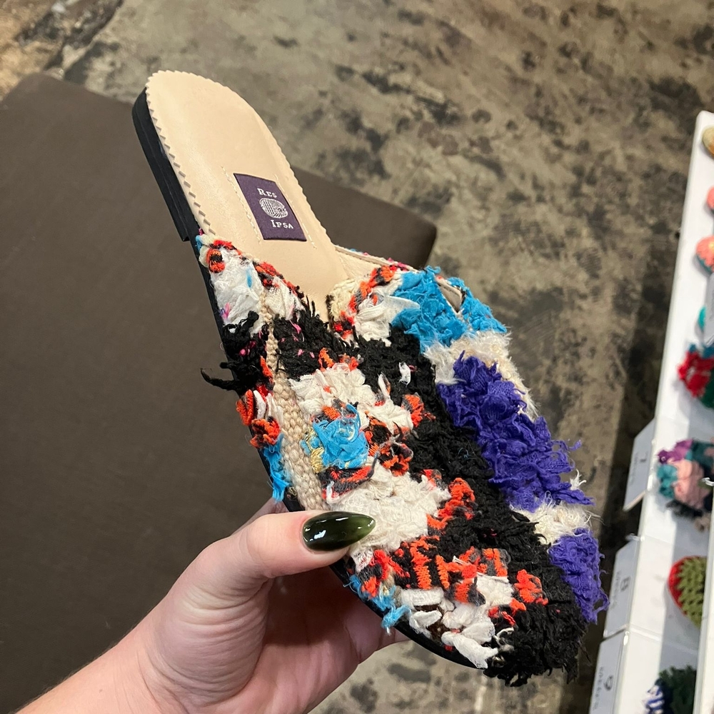 Colorful Textured Men's Sandals